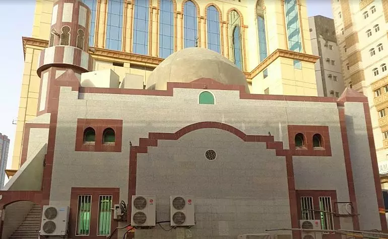 Masjid Shajar